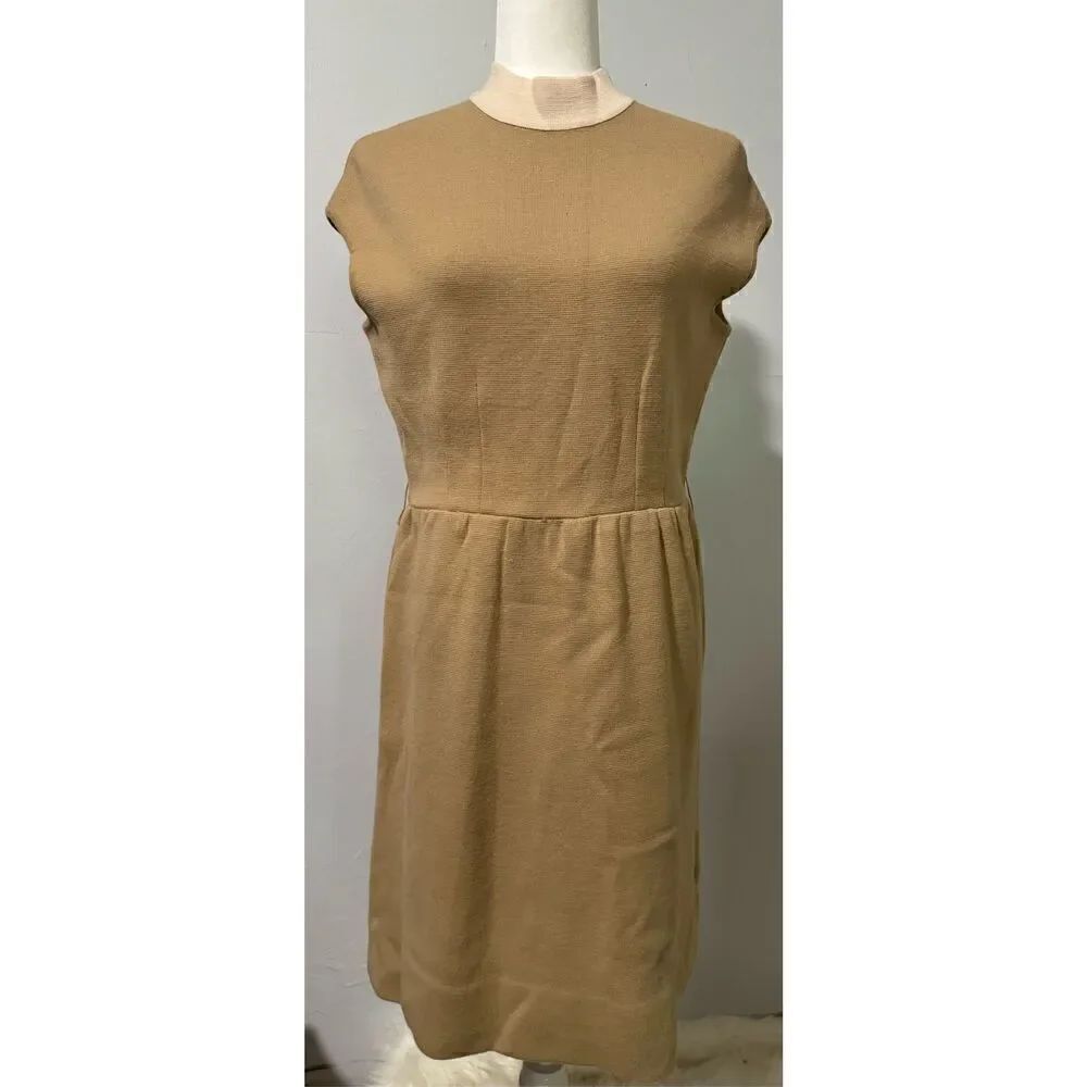 Saks Fifth Avenue Italy 100% wool dress midi size 13